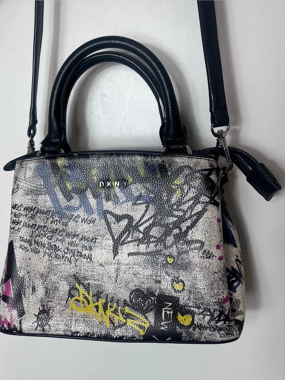 DKNY Bryant Park TZ Graffiti Print Crossbody Bag Art Strap Mini Zip Edgy Y2K